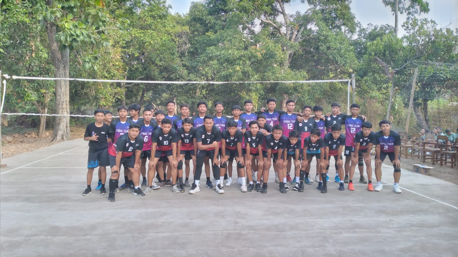, Eksibisi Voli SMK TI Bali Global Singaraja dan SMK N 1 Singaraja: Kemeriahan Peringatan HUT ke-16